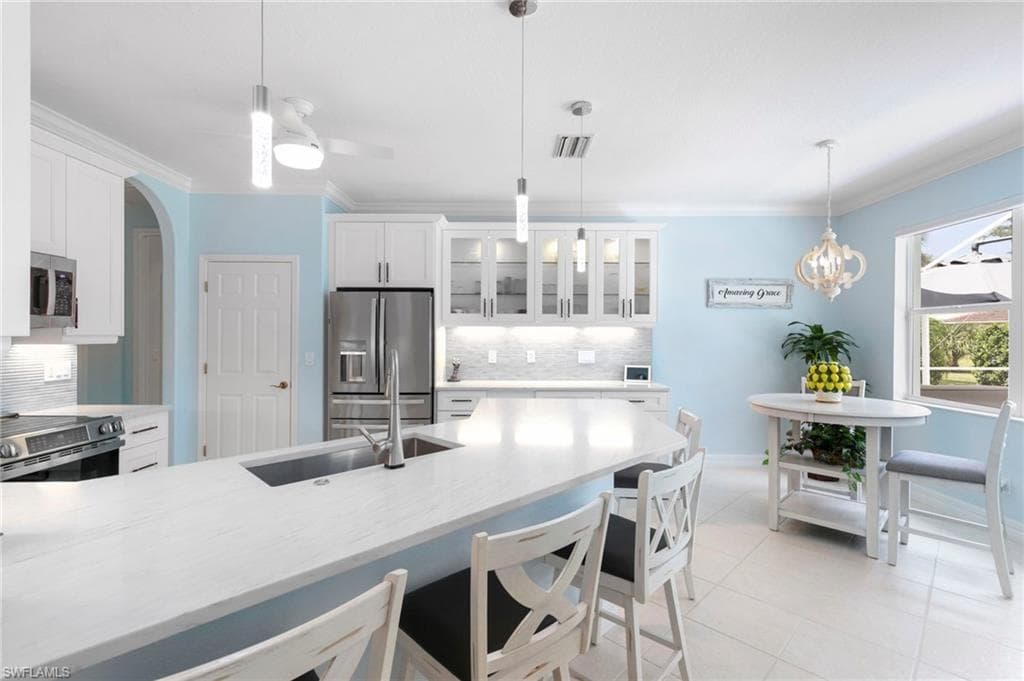 3954 Recreation LN, NAPLES FL 34116-6