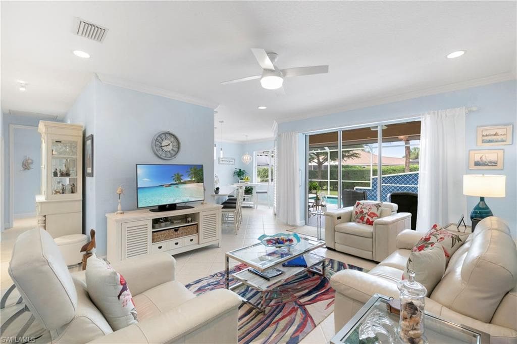 3954 Recreation LN, NAPLES FL 34116-2