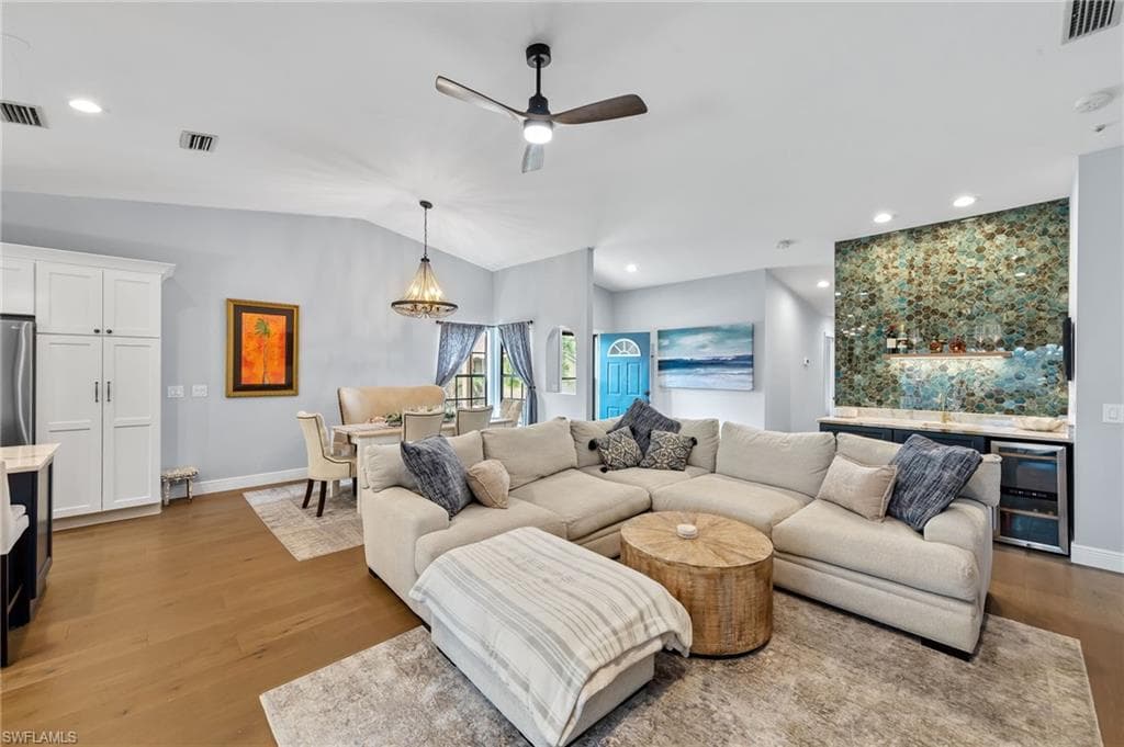 17651 Marco Island LN, FORT MYERS FL 33908-4