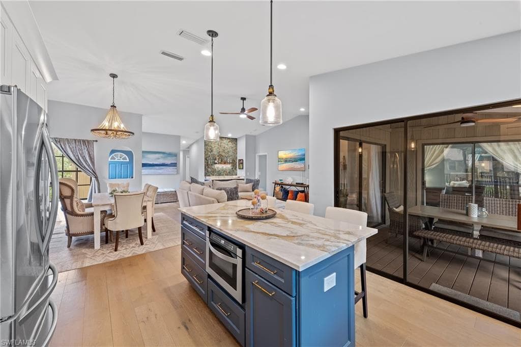 17651 Marco Island LN, FORT MYERS FL 33908-10