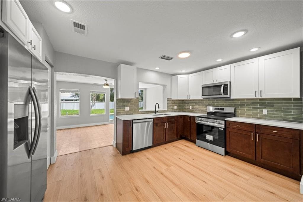 17042 Wayzata CT, NORTH FORT MYERS FL 33917-4