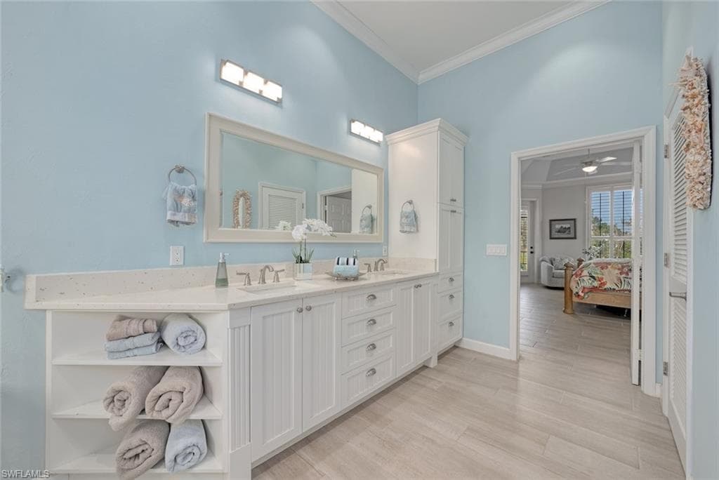 6440 Pine AVE, SANIBEL FL 33957-26