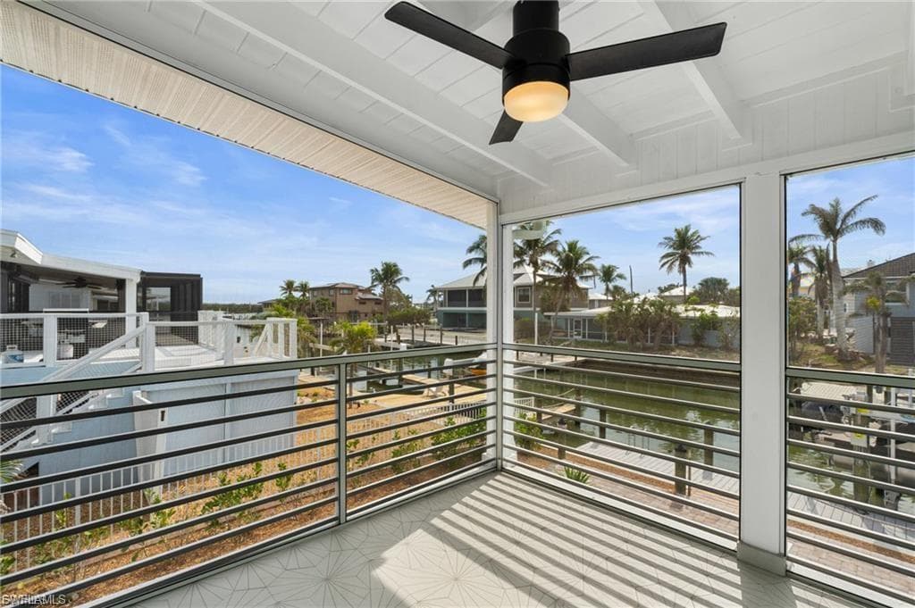360 Bayland RD, FORT MYERS BEACH FL 33931-38