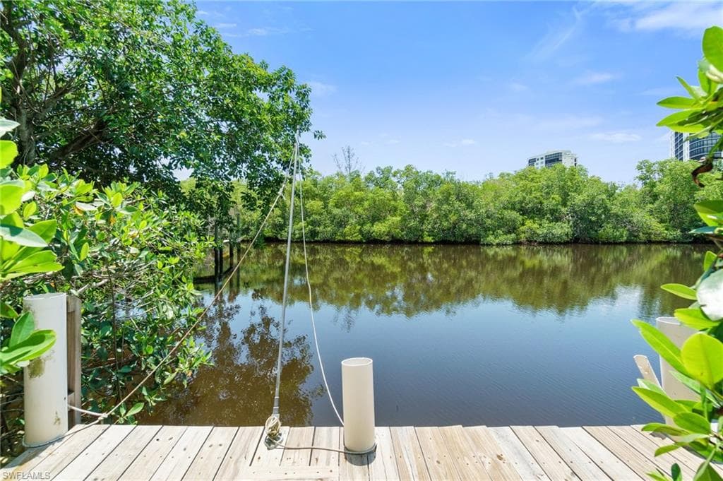 1300 Venetian WAY, NAPLES FL 34110-2