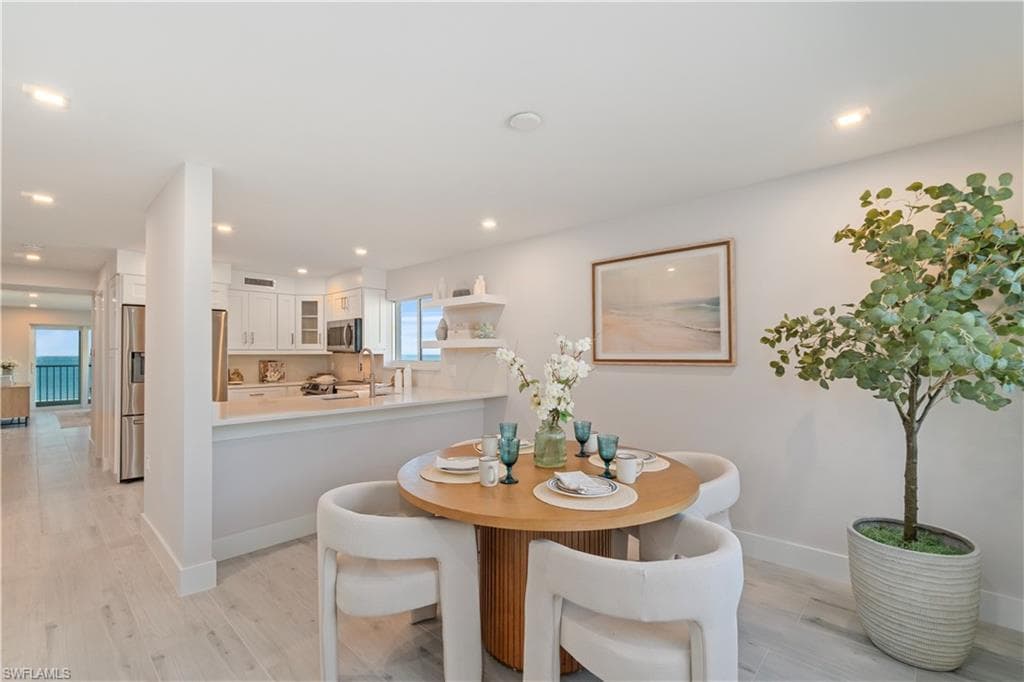 25870 Hickory BLVD # 207, BONITA SPRINGS FL 34134-5