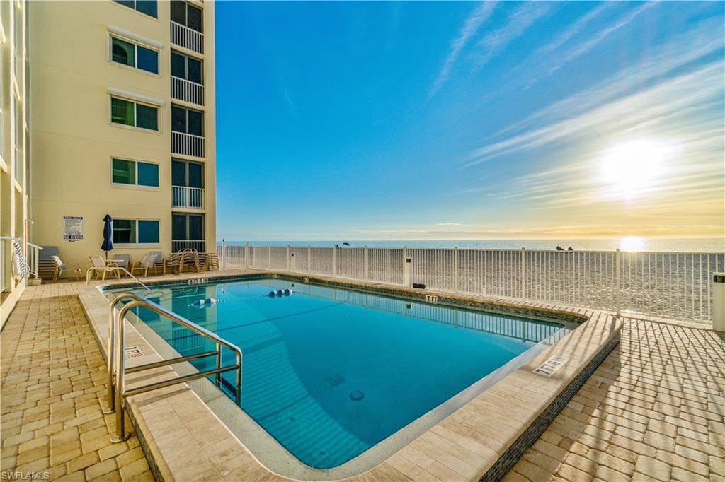 25870 Hickory BLVD # 207, BONITA SPRINGS FL 34134-33