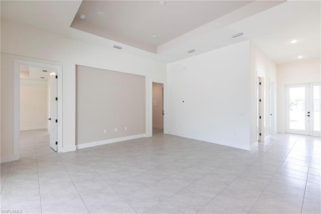 6141 Arbor AVE, FORT MYERS FL 33905-11