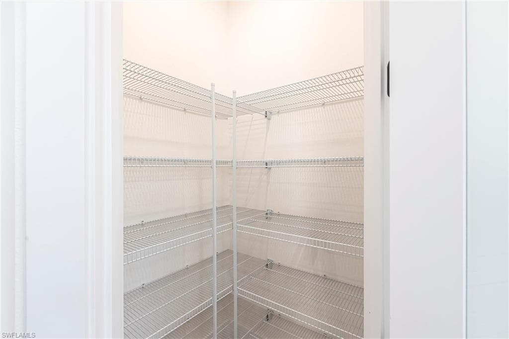 6141 Arbor AVE, FORT MYERS FL 33905-19