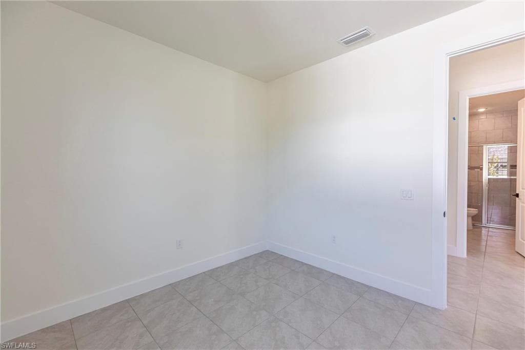 6141 Arbor AVE, FORT MYERS FL 33905-37