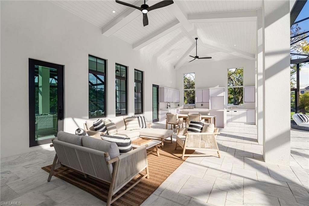 10 Caribbean RD, NAPLES FL 34108-16