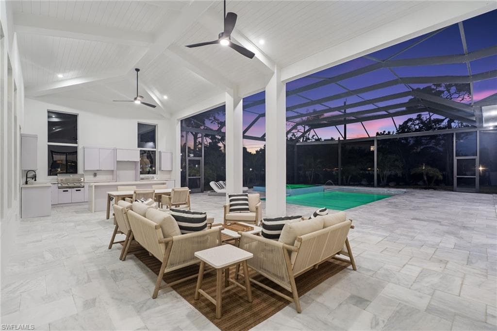 10 Caribbean RD, NAPLES FL 34108-2