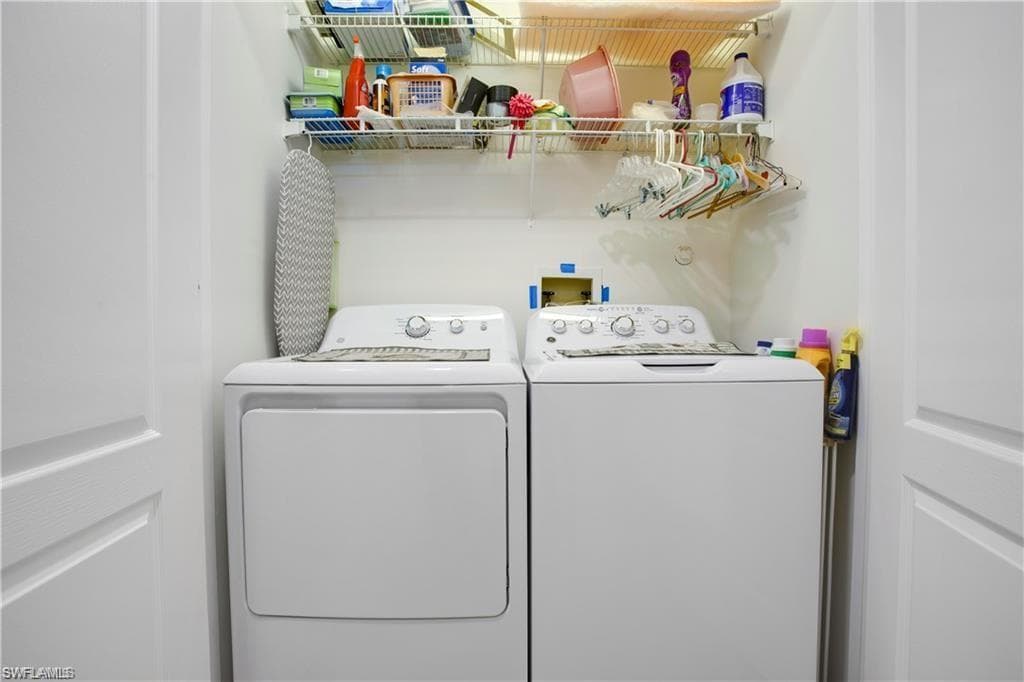 15210 Majorca Bay DR # 15, NAPLES FL 34110-25