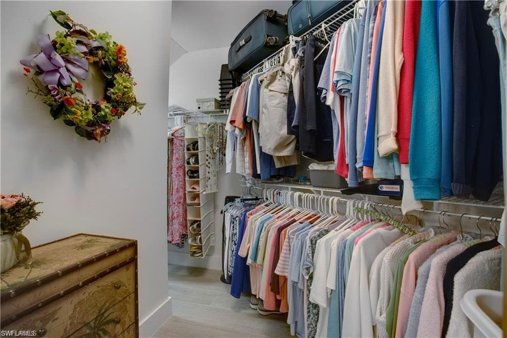 15210 Majorca Bay DR # 15, NAPLES FL 34110-21