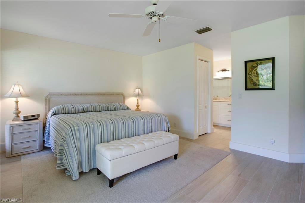 15210 Majorca Bay DR # 15, NAPLES FL 34110-19