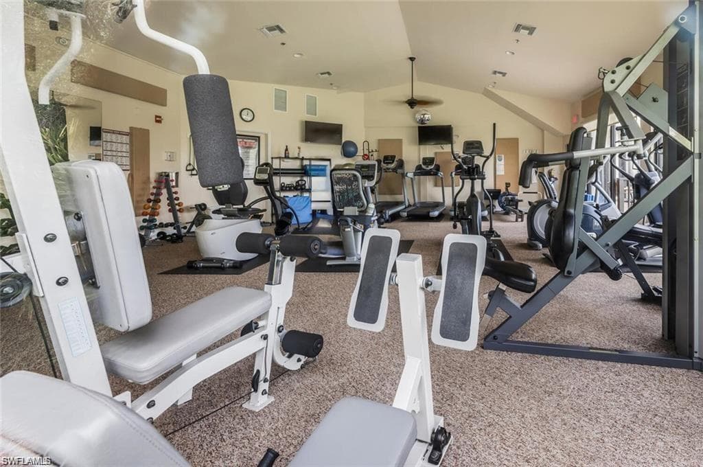 15210 Majorca Bay DR # 15, NAPLES FL 34110-40