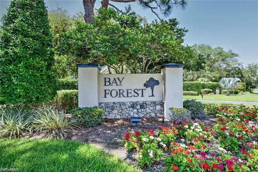 15210 Majorca Bay DR # 15, NAPLES FL 34110-49
