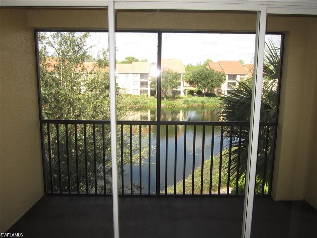 7985 Preserve CIR # 1132, NAPLES FL 34119-1