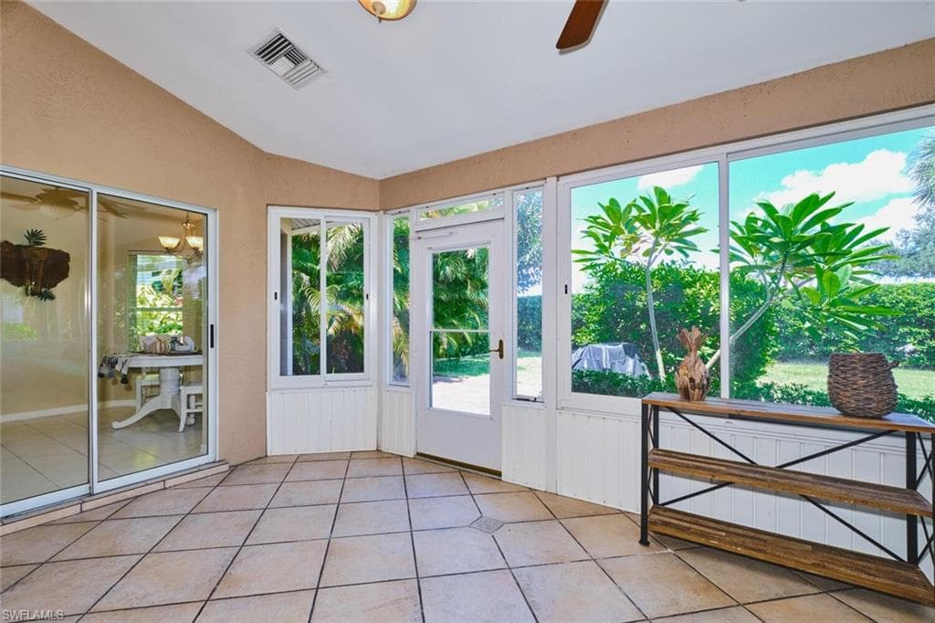 8192 Breton CIR, FORT MYERS FL 33912-36