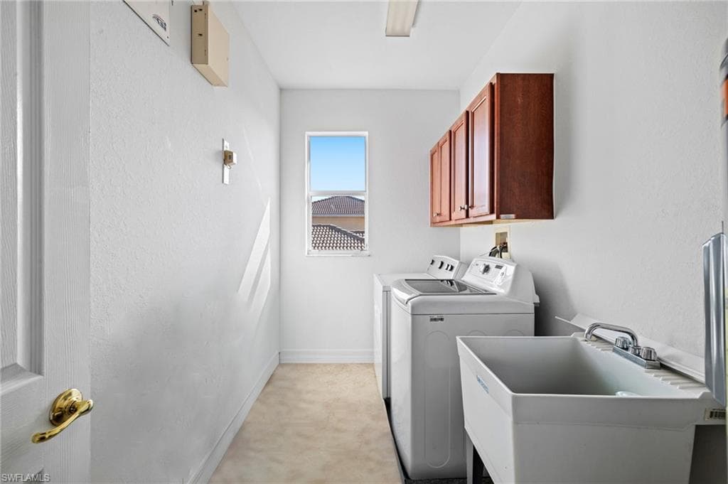 10391 Carolina Willow DR, FORT MYERS FL 33913-36