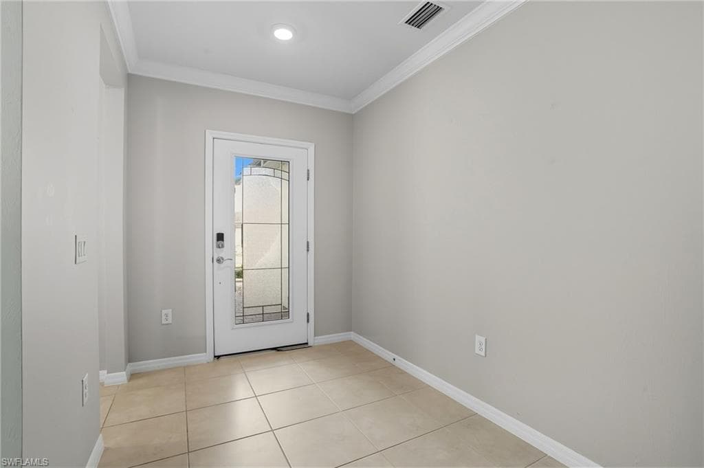 3164 Estancia LN, CAPE CORAL FL 33909-2