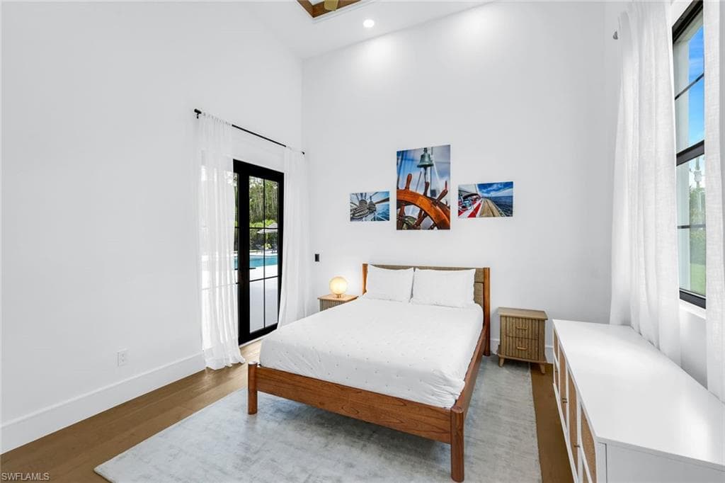 6677 Hunters RD, NAPLES FL 34109-34