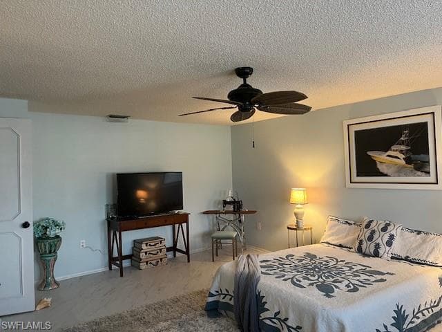 3605 Country Club BLVD # 3, CAPE CORAL FL 33904-26