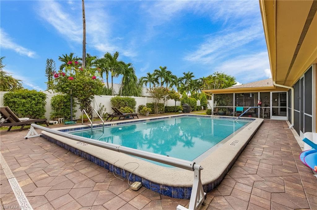3605 Country Club BLVD # 3, CAPE CORAL FL 33904-33