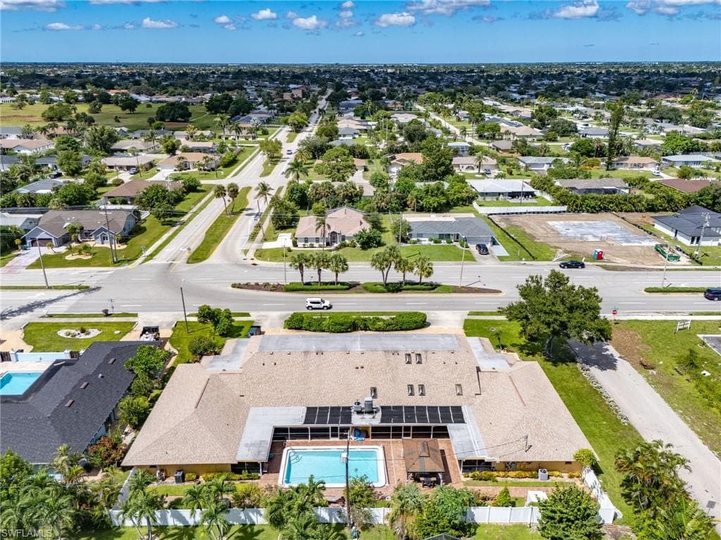 3605 Country Club BLVD # 3, CAPE CORAL FL 33904-40