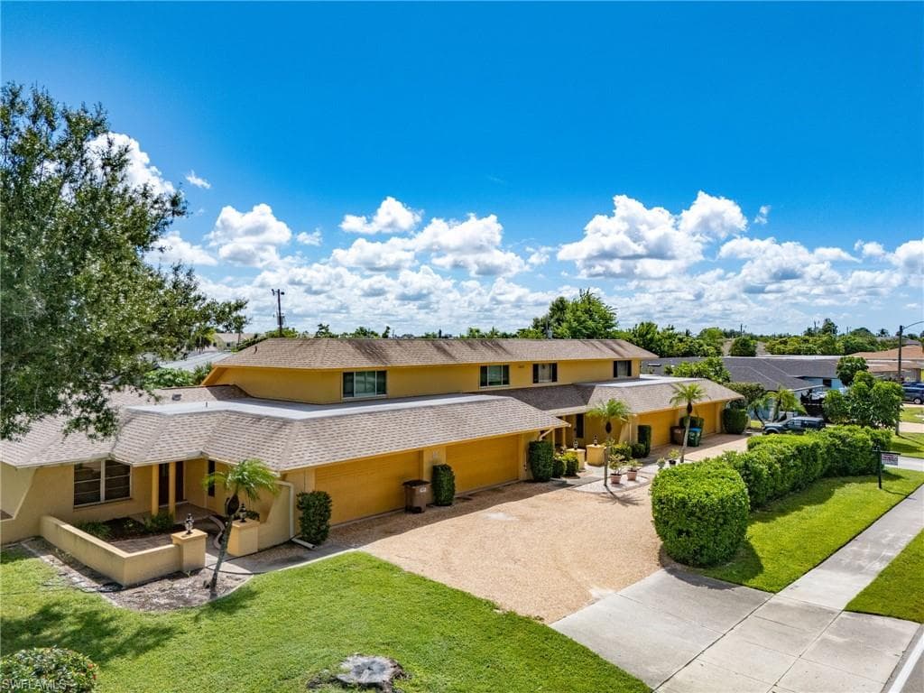 3605 Country Club BLVD # 3, CAPE CORAL FL 33904-36