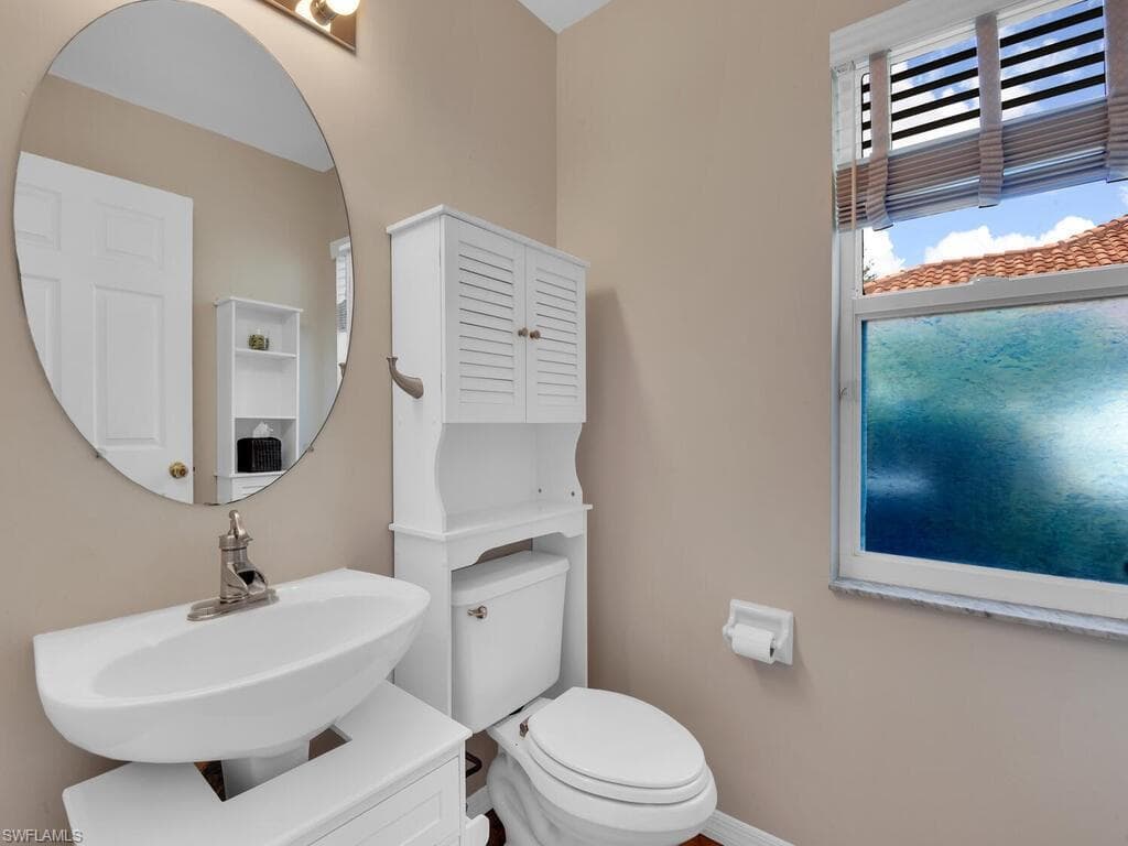 11771 Pinewood Lakes DR, FORT MYERS FL 33913-16