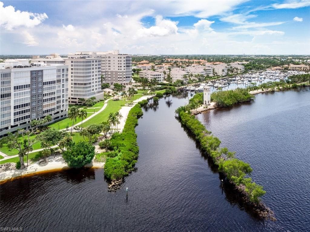 14250 Royal Harbour CT 817-2