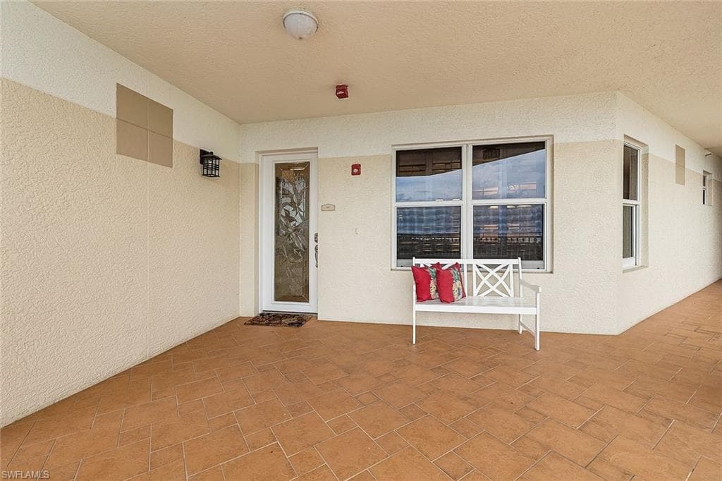 14250 Royal Harbour CT 817-37