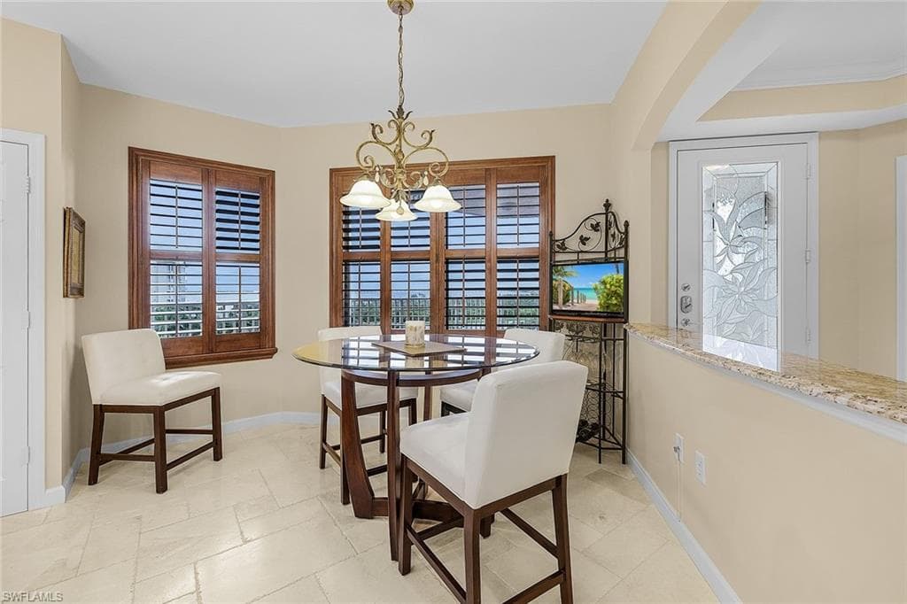 14250 Royal Harbour CT 817-13