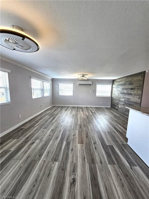 239 Tangerine DR, FORT MYERS FL 33905-2