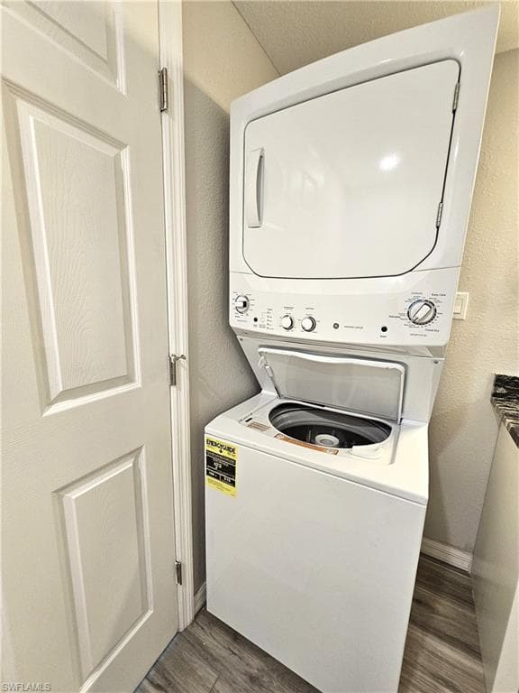 239 Tangerine DR, FORT MYERS FL 33905-13