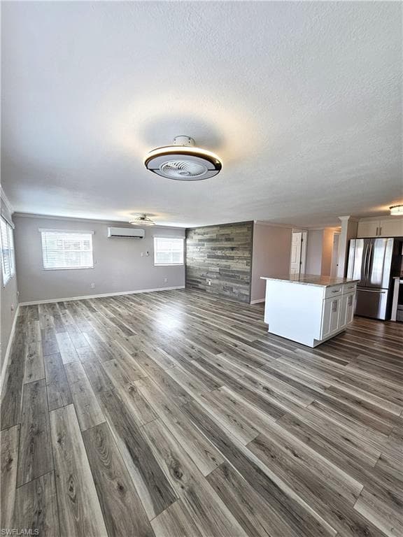 239 Tangerine DR, FORT MYERS FL 33905-3