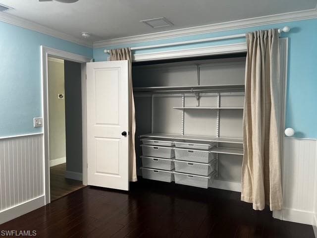 321 Burning Tree DR, NAPLES FL 34105-12