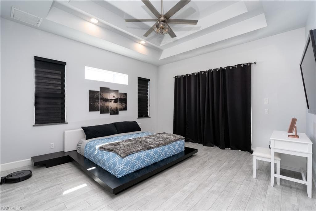 198 2nd ST, BONITA SPRINGS FL 34134-12