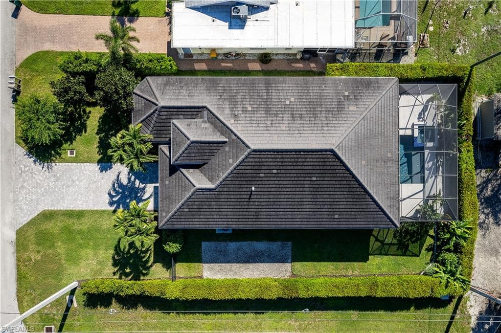 198 2nd ST, BONITA SPRINGS FL 34134-35