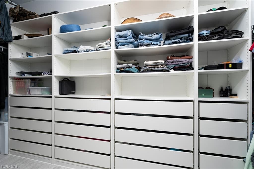 198 2nd ST, BONITA SPRINGS FL 34134-18