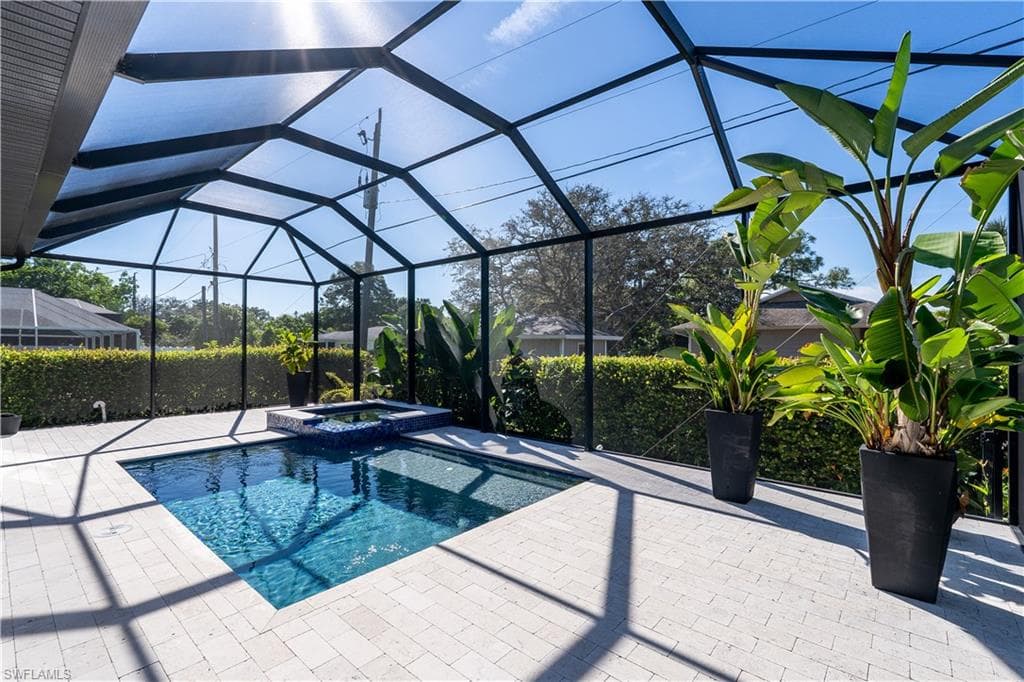 198 2nd ST, BONITA SPRINGS FL 34134-30