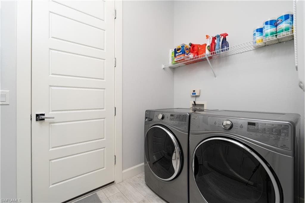 198 2nd ST, BONITA SPRINGS FL 34134-28