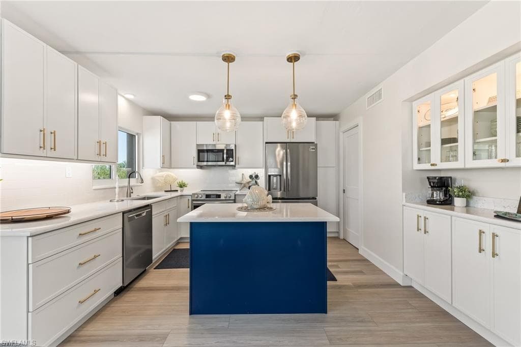 2265 W Gulf DR # 310C, SANIBEL FL 33957-6