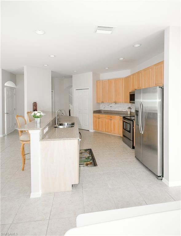 9166 Estero River CIR, ESTERO FL 33928-9