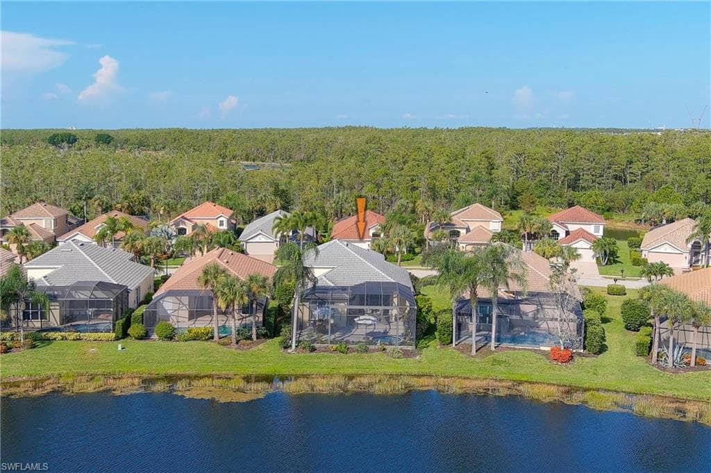 9125 Shadow Glen WAY, FORT MYERS FL 33913-32