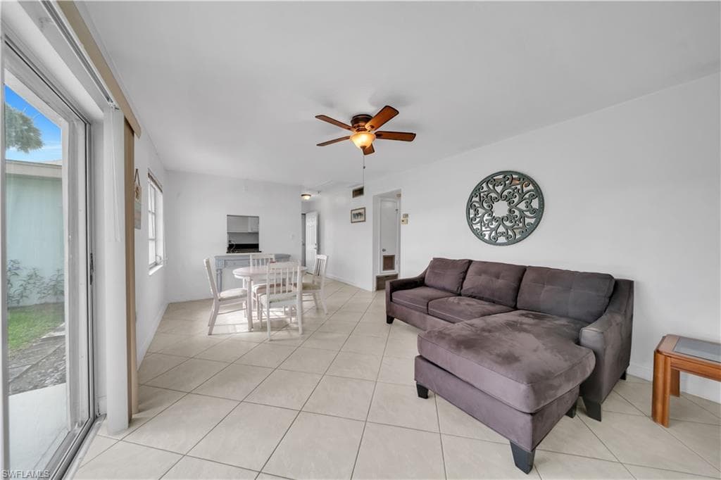 730 Joel BLVD, LEHIGH ACRES FL 33936-13