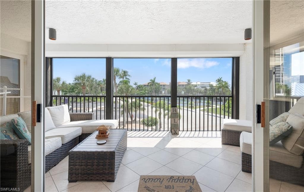 4745 Estero BLVD # 104, FORT MYERS BEACH FL 33931-8