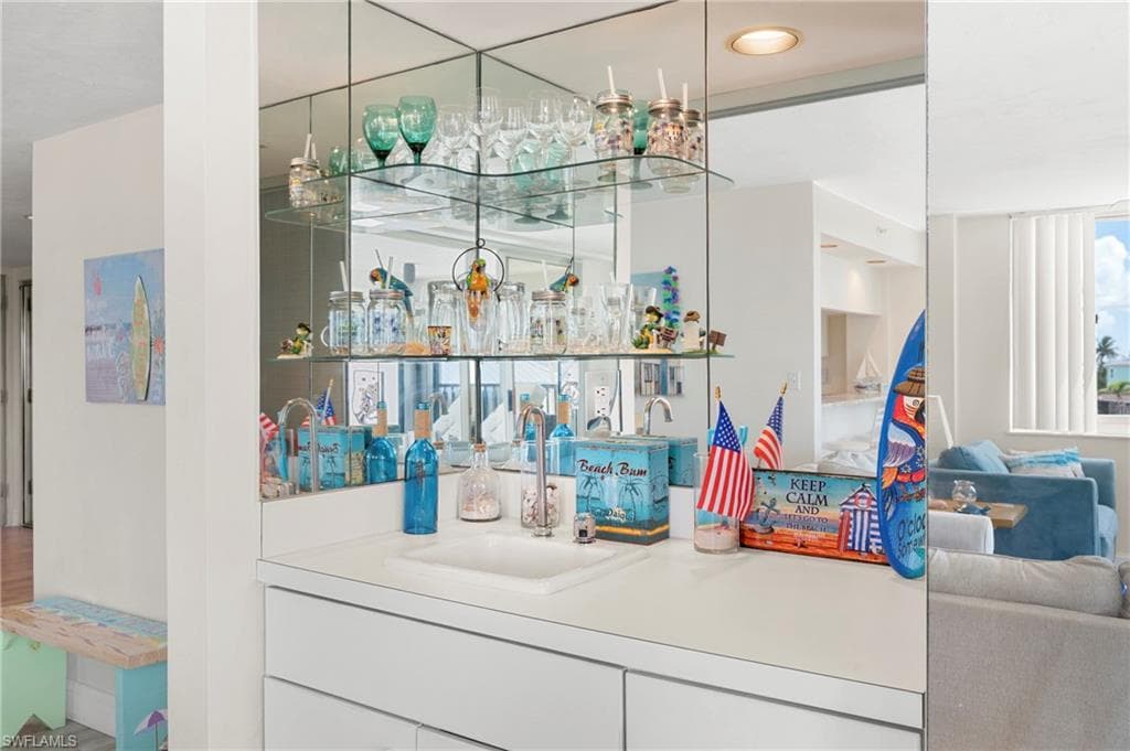 4745 Estero BLVD # 104, FORT MYERS BEACH FL 33931-13