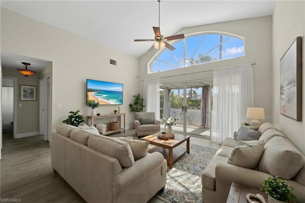 12211 Eagle Pointe CIR-21