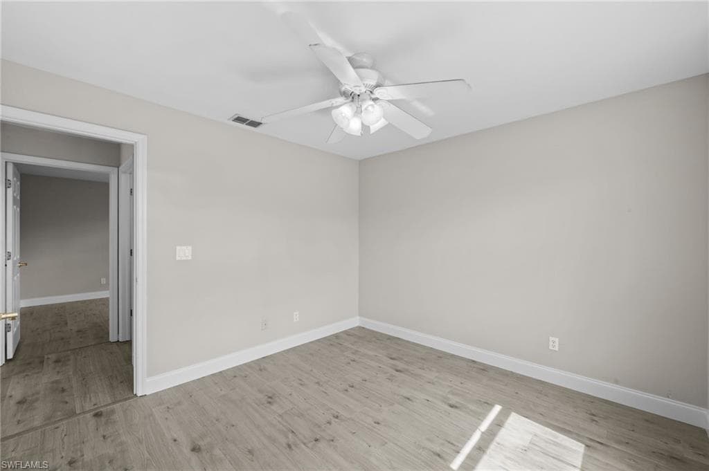 12211 Eagle Pointe CIR-27